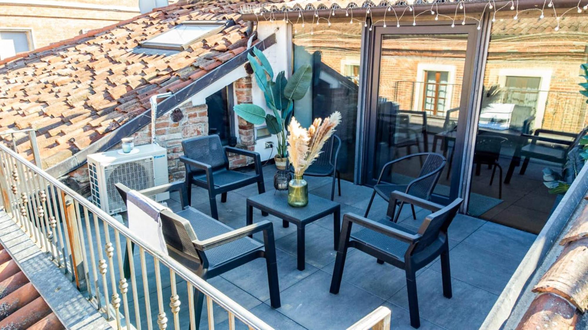 Centro Storico-Dimora Con Terrazza- Wi-Fi E Ac Apartment Асти Екстериор снимка