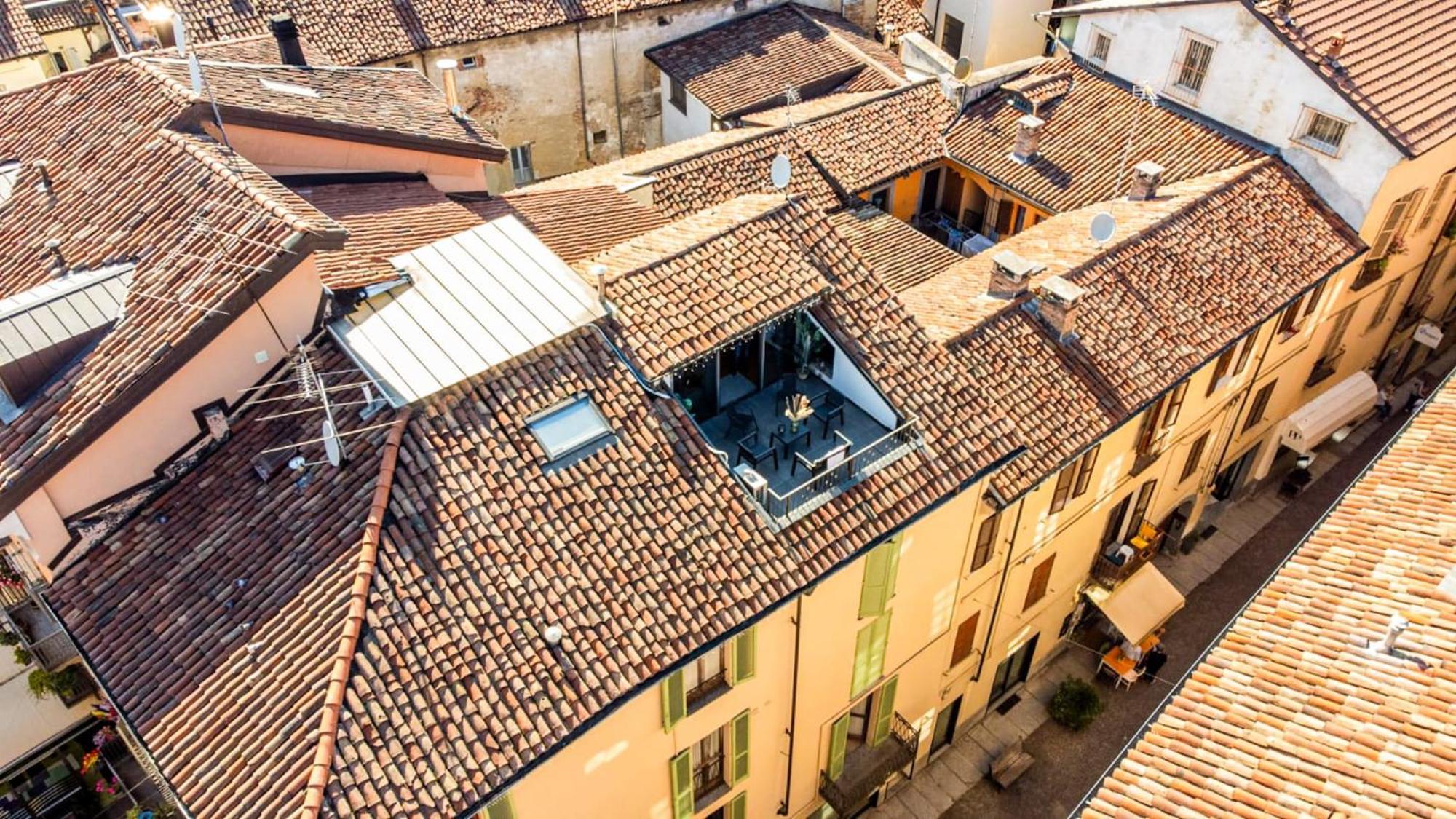 Centro Storico-Dimora Con Terrazza- Wi-Fi E Ac Apartment Асти Екстериор снимка